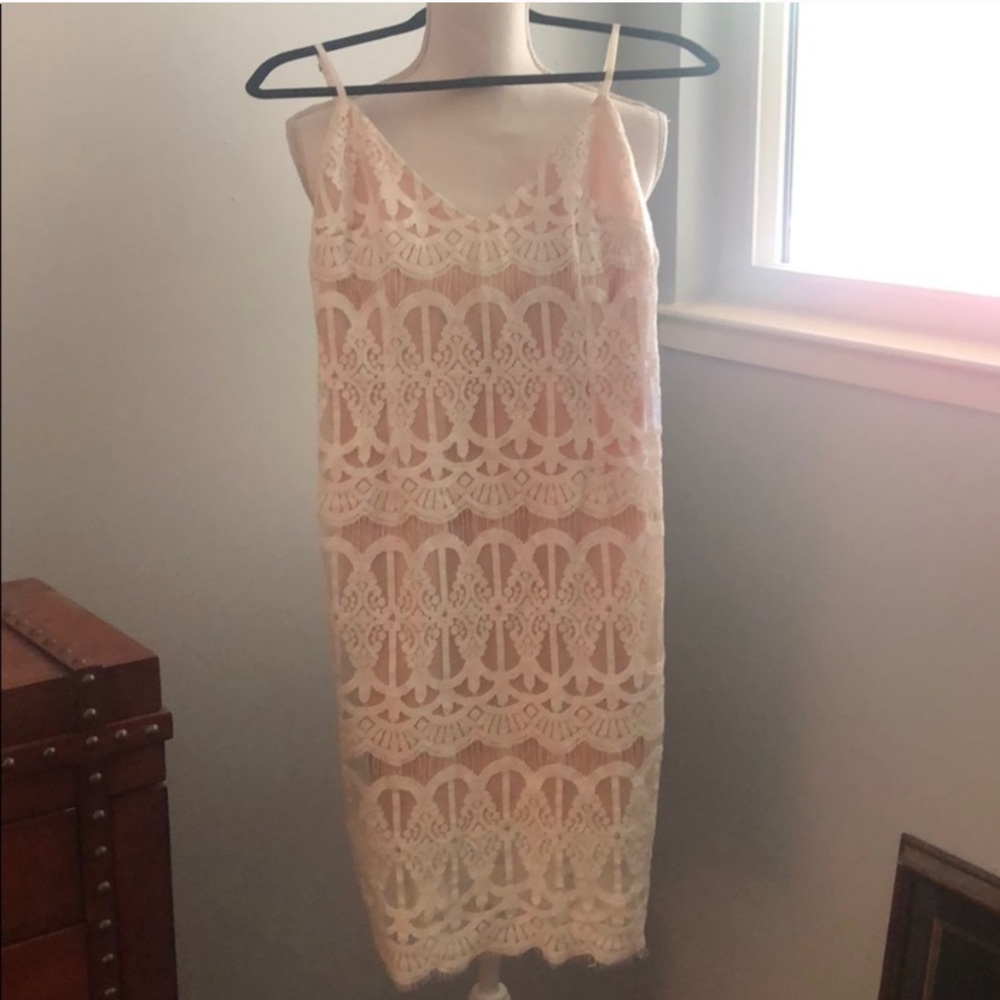 White Bodycon Lace Dress